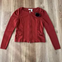 Reneルネ　ブローチ付きカーディガン　ニット　ダブルジップタイプ