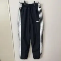 adidas ブラック ジョガーパンツ 3本ライン