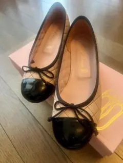 Pretty Ballerinas ベージュブラックシューズ38 - メルカリ