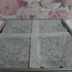 スワトウ 刺繍ハンカチ