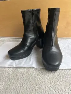 flune スクエアトゥ プラットフォーム ヒールブーツ　Lサイズ