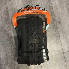 MAXXIS MINION DHF 27.5 x 2.60 MTBタイヤ
