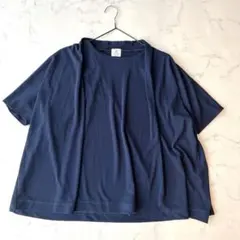 Kuitihara harumi ネイビー 半袖　ポンチョ型　シャツ　異形のサムネイル