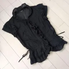 INGEBORG ブラックドットフリルシャツ 半袖