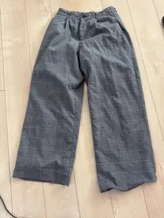 グレー系チェック柄 ワイドパンツ　Ｌサイズ