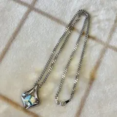 ネックレス ペンダント シルバーカラー キューブクリスタル