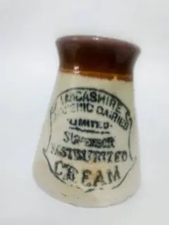 Hailwood's 陶器瓶 2点セット　1910 Hailwood's 陶器瓶 2点セット 1910 - メルカリ