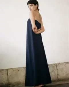 ZARA ザラ　完売ワンピース　ネイビー　サイズ　ベアトップワンピース
