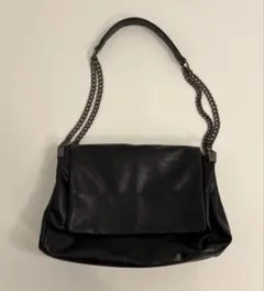【即日発送】ZARA ロックフラップショルダーバッグ　チェーンハンドル　ブラックのサムネイル