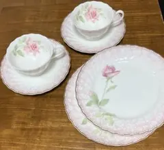 【新品】ナルミNARUMIプロフュージョン　カップ＆ソーサケーキ皿　２セット