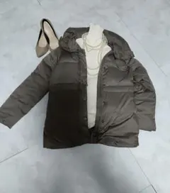 インディヴィ　ダウンジャケット