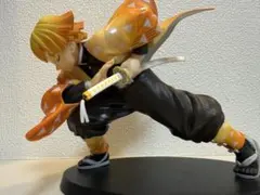 鬼滅の刃　我妻善逸　フィギュア