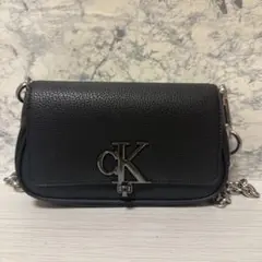 calvin klein ショルダーバッグ