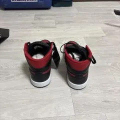 AIRJORDAN1MID