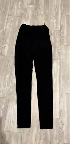 ユニクロ　マタニティジーンズ ブラック M