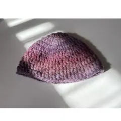 紫とピンクのグラデーションニット帽