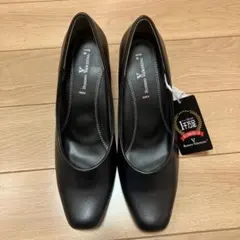 新品未使用/Romeo Valentino ブラック パンプス 25.5cmのサムネイル
