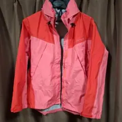 Item thumbnail for item 4024a5ce-aac9-4cfa-9f37-c3b677c609cc