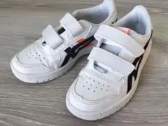 asics ホワイトスニーカー