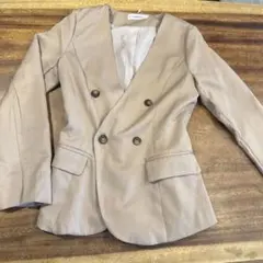 ベージュ ノーカラーダブルボタンジャケット上下セット　Mサイズ