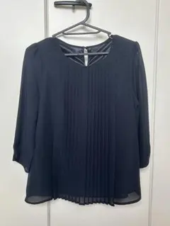 ネイビー プリーツデザイン 七分袖ブラウス