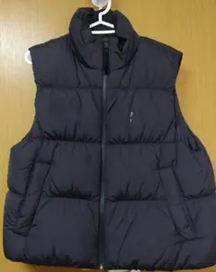 adidas Originals　ブラック ダウンベスト