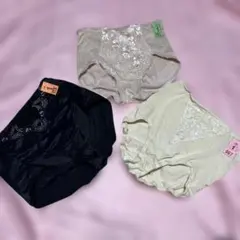 r*u様 骨盤ガードル3枚セット黒、ベージュ　Lサイズ業者クリーニング済み　花柄