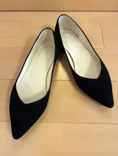 ADAM ET ROPÉ 黒　スエード ポインテッド フラット 22.5cm