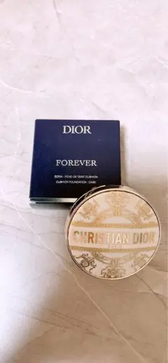 ディオール　2023クリスマスコフレ　クッションファンデケース