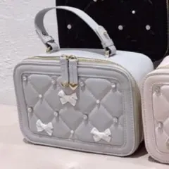 rojita ノベルティ　l blue ミニリボンキルティングチェーンBAG