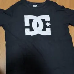 DC 黒 Tシャツ 160