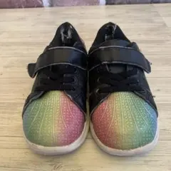 Item thumbnail for item c4c3952d-46de-4c90-9c9f-ef92c6c29b5b