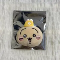 ちいかわマーケット　ノベルティ　おかおバッジ　うさぎ