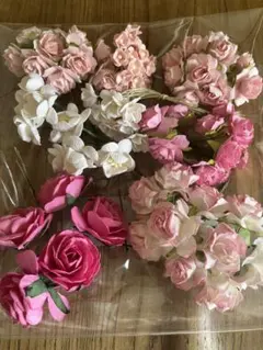 ピンクと白のペーパーフラワーの花束B