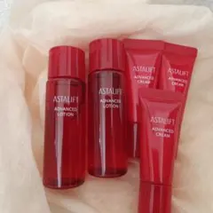 ASTALIFT ADVANCED ローション＆クリーム サンプルセットのサムネイル