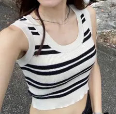 SHEIN シーイン ストライプ クロップ タンクトップ ノースリーブ