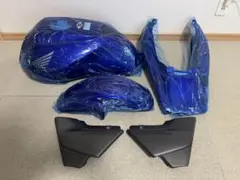 希少HONDA400FOUR タンク サイドカバー シート 集合マフラーセット
