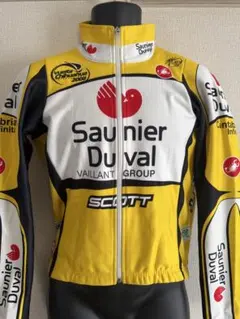 Item thumbnail for item a4dccba1-9ec0-490b-a13d-45e7ee82cab6