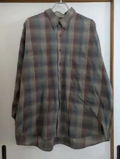 VANHEUSEN 長袖チェックシャツ