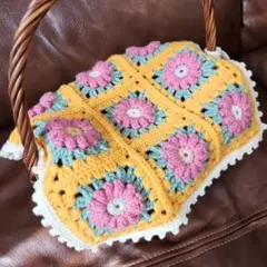 モチーフ編み マルチカバー かぎ針 ハンドメイド グラニースクエア お花