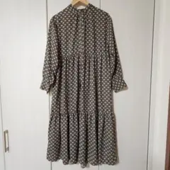 lugnoncure　花柄 ロングワンピースのサムネイル