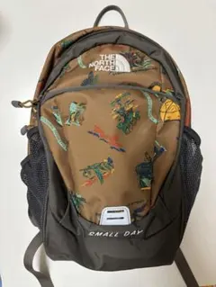 THE NORTH FACE SMALL DAY リュックのサムネイル