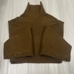 ポンチョ風ニット　ブラウン