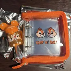 【新品・未使用】ディズニーストア シークレットカードバインダー チップとデール
