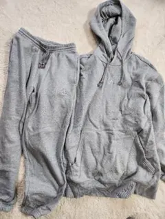 adidas グレー トレーナー・スウェットセット