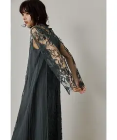＊美品＊niana エスニックサイドプリーツドレス