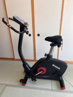 0326-013 ★リユースのサカイつくば店★Reebokエアロバイク Amazon.co.jp: Reebok(リーボック) フィットネスバイク GB50-19 LCD
