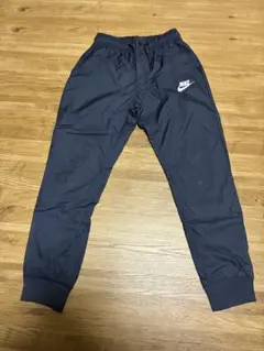 Nike ネイビー ナイロンパンツ ウーブンパンツ キッズMサイズ