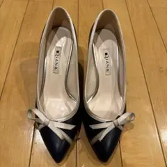 DIANA ネイビー リボン付きパンプス