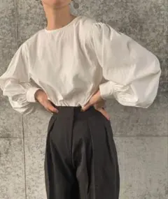 selectMOCA ／ ボリュームスリーブブラウスのサムネイル